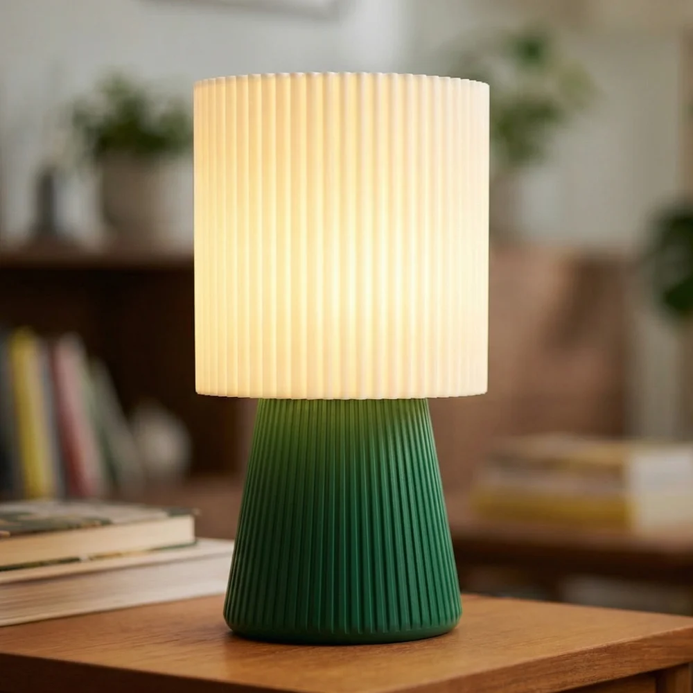 Tapiu Forma P3 green and white light shade with removable top lid
